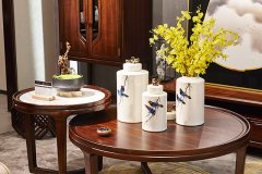 老公堅(jiān)持陽(yáng)臺(tái)放收納柜，果然是坑人沒商量，連